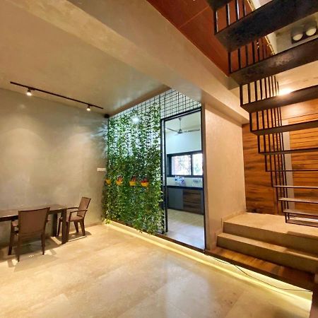 Cozy Stays - Tranquil Times Lonavala Esterno foto