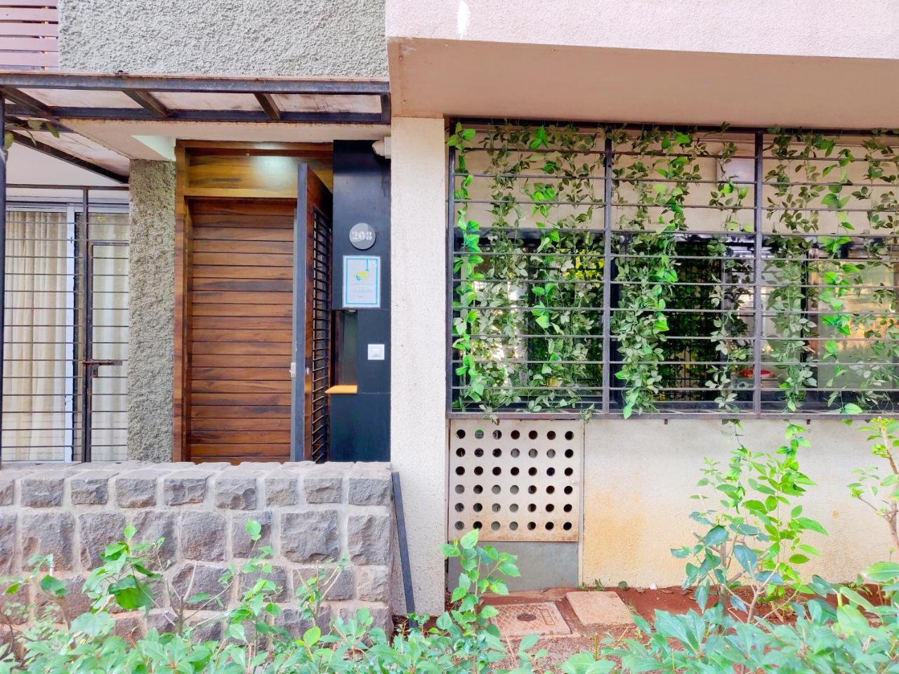 Cozy Stays - Tranquil Times Lonavala Esterno foto